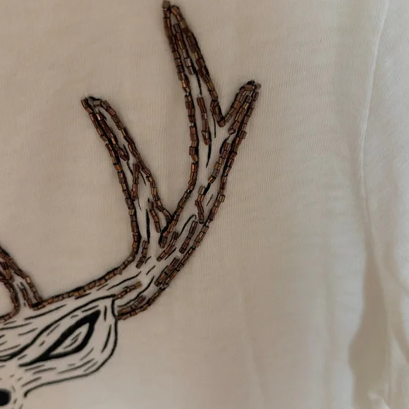 J. Crew cream Reindeer beaded collector Graphic Tee. Medium - Picture 4 of 9